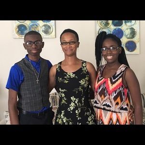 Meet your Posher, Lititia